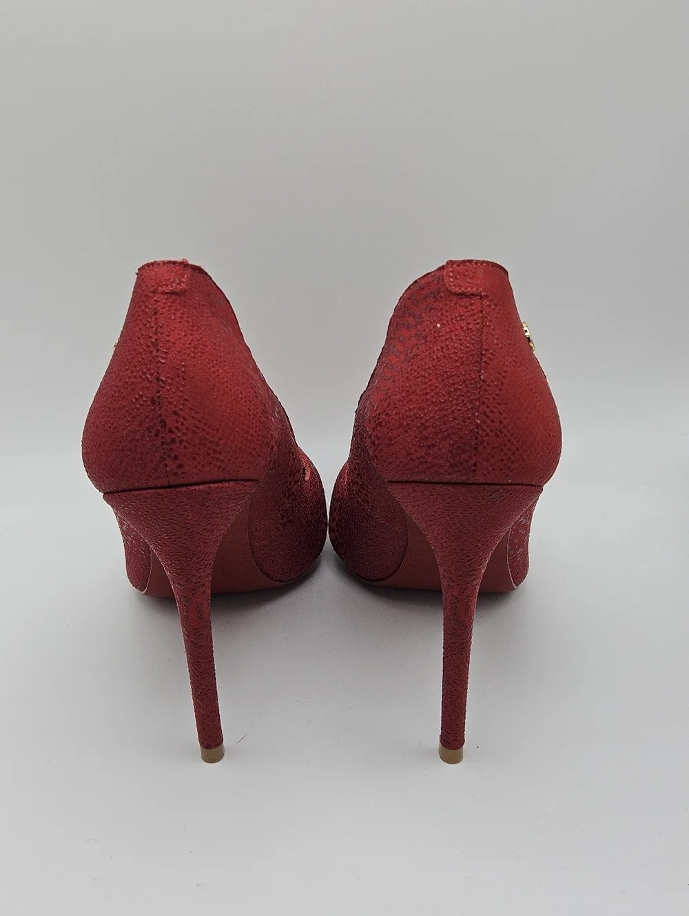 Carmen Steffens red textured stiletto heels with snake print BR 39 EU 41